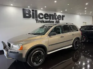 Volvo XC90 2004